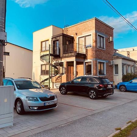 Empero Apartments Bardejov 1 エクステリア 写真